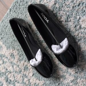 Soda Kreme Black Flats
